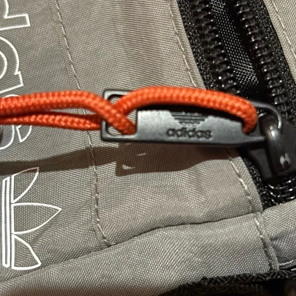 Adidas Adjustable Crossbody Bag - Picture 6 of 6